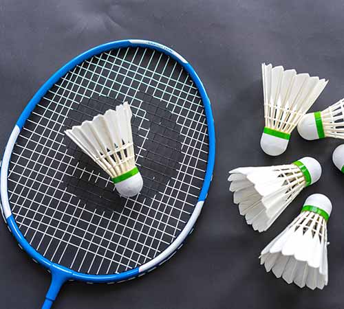 仅以2分之 仅以2分之